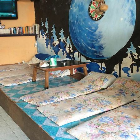 Maddy'S Hostel Ko Pha Ngan Buitenkant foto