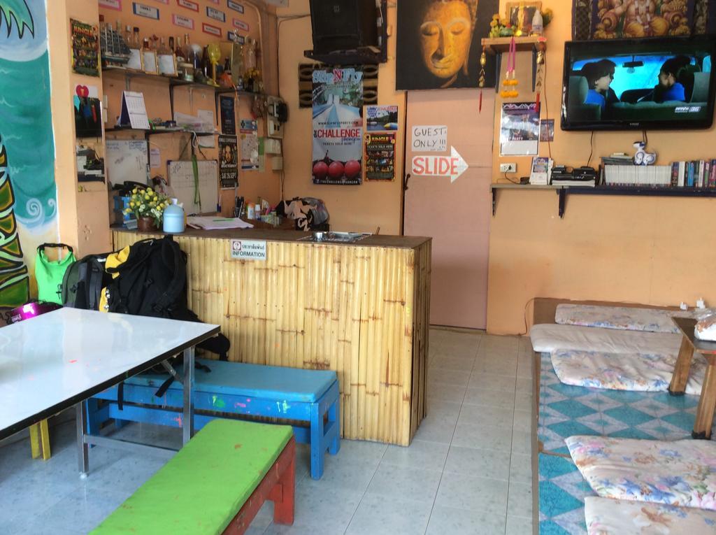 Maddy'S Hostel Ko Pha Ngan Buitenkant foto