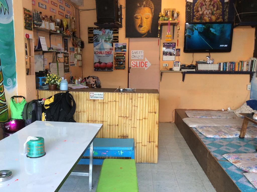 Maddy'S Hostel Ko Pha Ngan Buitenkant foto