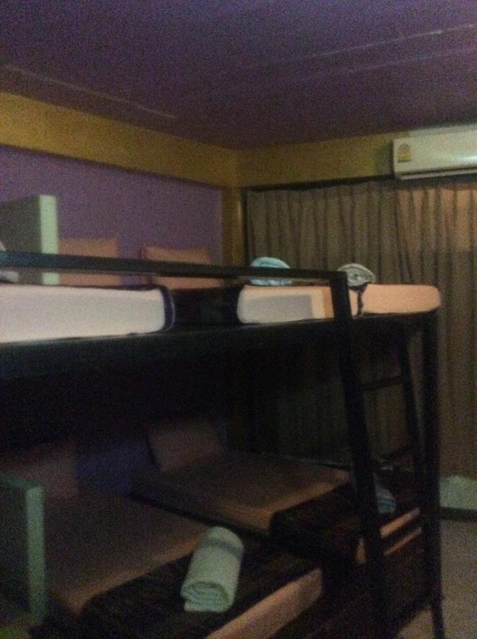 Maddy'S Hostel Ko Pha Ngan Buitenkant foto